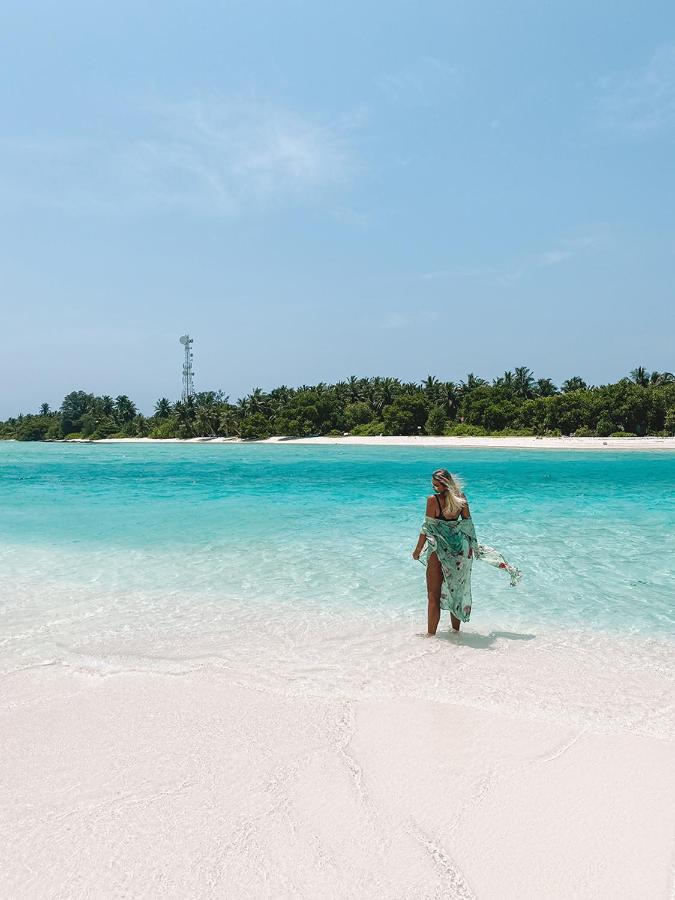 Paguro Seaview Hotel Bodufolhudhoo Bagian luar foto