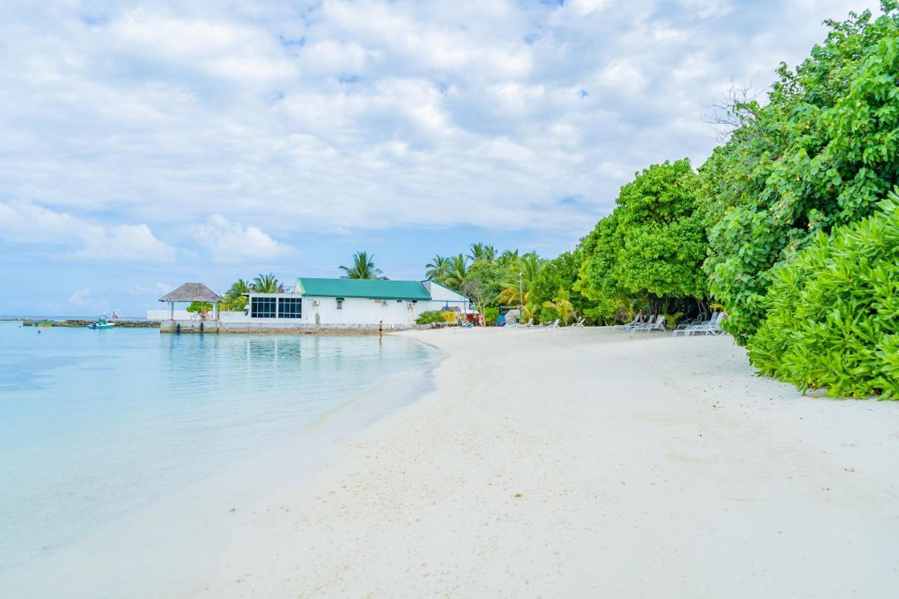 Paguro Seaview Hotel Bodufolhudhoo Bagian luar foto